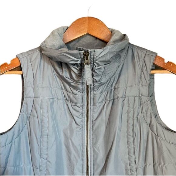 Columbia blue/ grey fleece lined vest - Picture 2 of 13